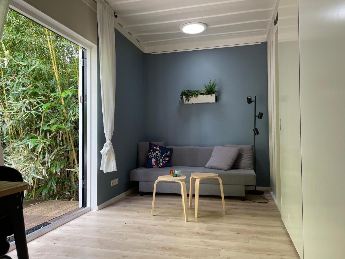 Tiny-House Van Zeecontainers Bij Het Bos أورانييفاود المظهر الخارجي الصورة